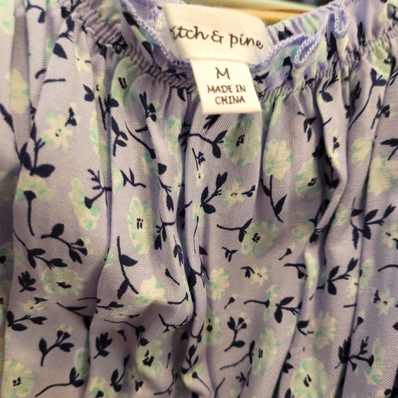 Stitch and Pine Floral Midi - Picture 3 of 3